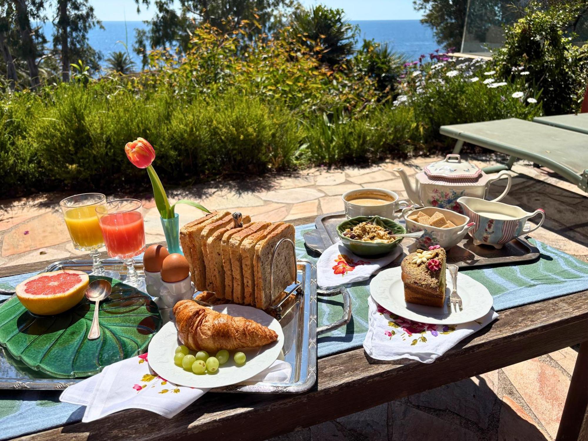 Santa Margarita Bed & Breakfast Saint-Raphaël Eksteriør bilde